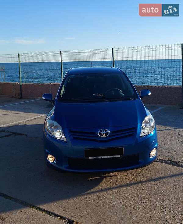 Хэтчбек Toyota Auris 2012 в Одессе фото 2 Хэтчбек Toyota Auris 2012 в Одессе