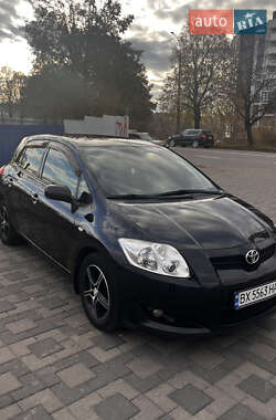 Хетчбек Toyota Auris 2008 в Хмельницькому