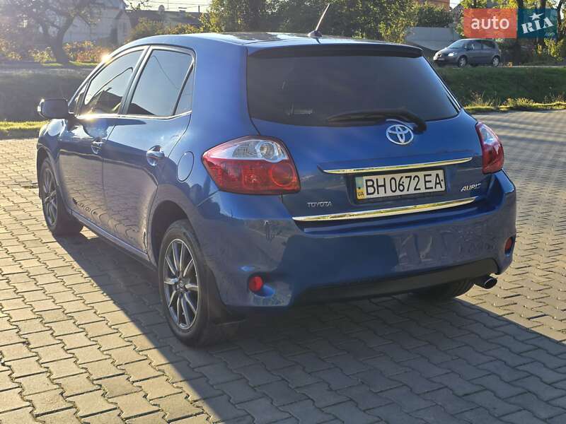 Хэтчбек Toyota Auris 2010 в Одессе фото 2 Хэтчбек Toyota Auris 2010 в Одессе