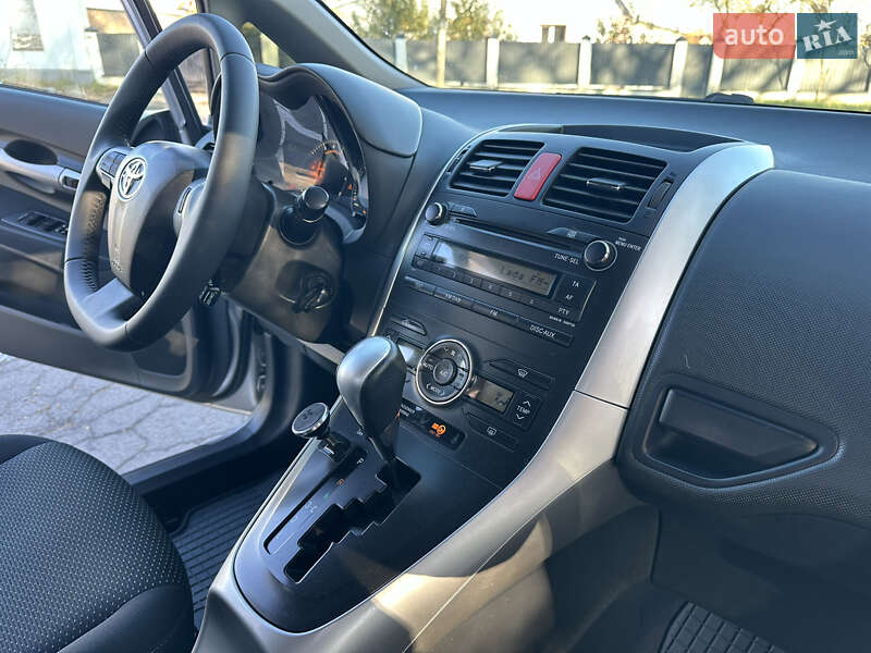 Хэтчбек Toyota Auris 2012 в Виннице фото 39 Хэтчбек Toyota Auris 2012 в Виннице