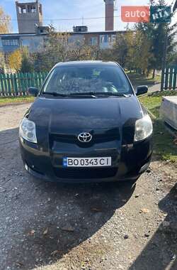 Хэтчбек Toyota Auris 2009 в Тернополе