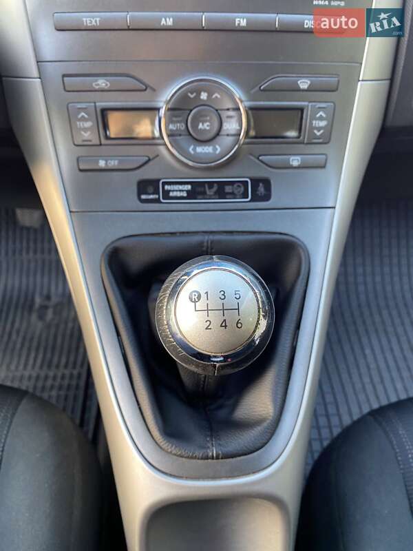 Хэтчбек Toyota Auris 2009 в Стрые