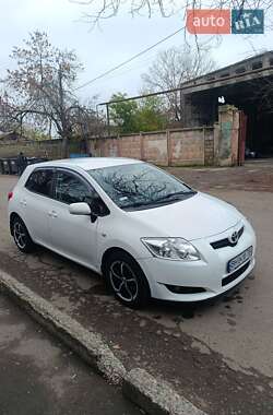 Хэтчбек Toyota Auris 2008 в Одессе