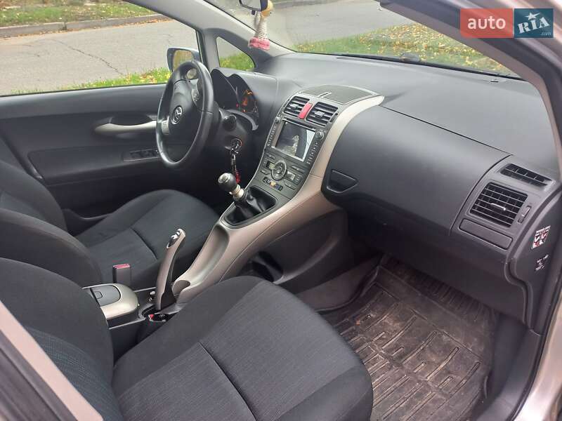 Хэтчбек Toyota Auris 2008 в Запорожье фото 13 Хэтчбек Toyota Auris 2008 в Запорожье