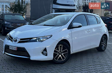 Хетчбек Toyota Auris 2013 в Луцьку