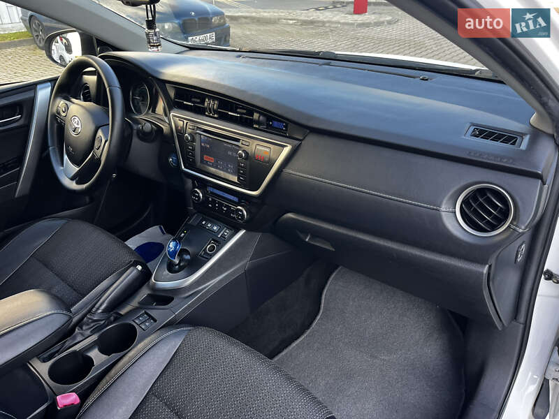 Хэтчбек Toyota Auris 2013 в Луцке фото 37 Хэтчбек Toyota Auris 2013 в Луцке