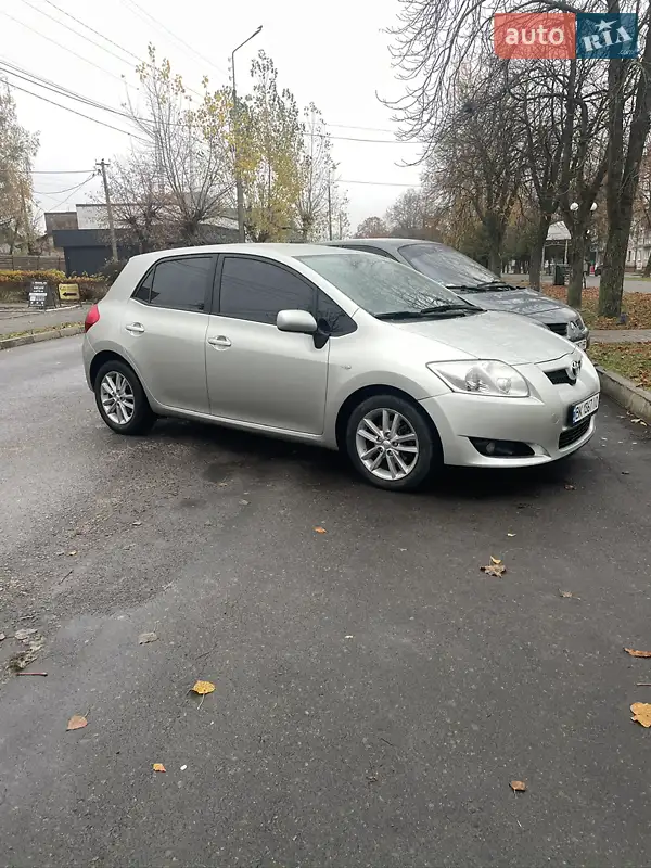 Toyota Auris 2009