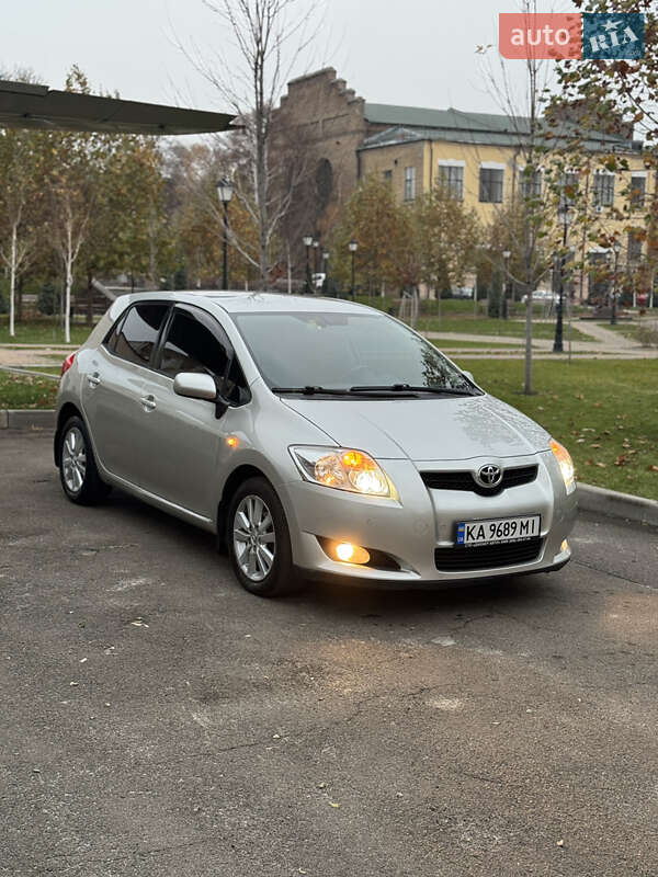 Хэтчбек Toyota Auris 2008 в Киеве фото 30 Хэтчбек Toyota Auris 2008 в Киеве