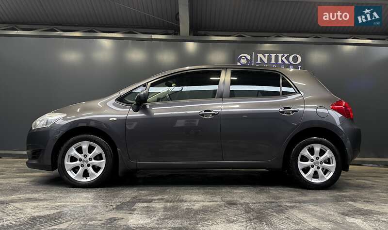 Хэтчбек Toyota Auris 2008 в Киеве фото 9 Хэтчбек Toyota Auris 2008 в Киеве