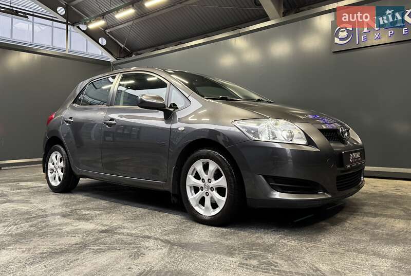 Хэтчбек Toyota Auris 2008 в Киеве фото 20 Хэтчбек Toyota Auris 2008 в Киеве