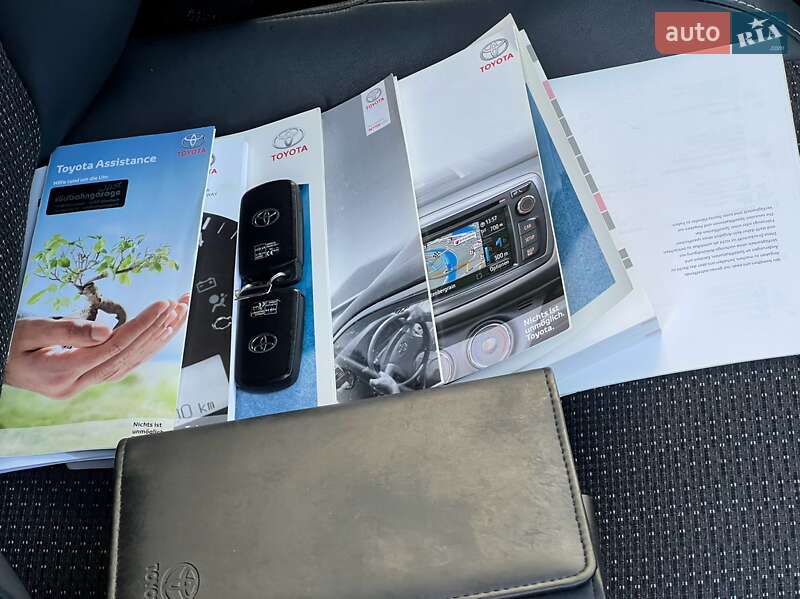 Универсал Toyota Auris 2014 в Житомире фото 82 Универсал Toyota Auris 2014 в Житомире