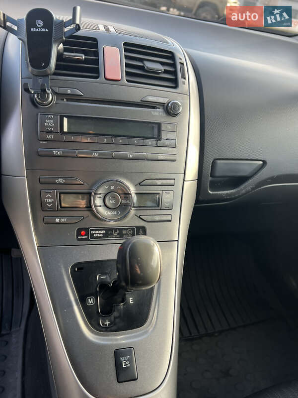 Хэтчбек Toyota Auris 2008 в Кропивницком фото 14 Хэтчбек Toyota Auris 2008 в Кропивницком