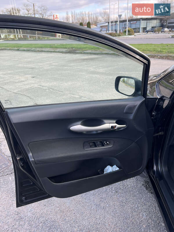 Хэтчбек Toyota Auris 2008 в Кропивницком фото 18 Хэтчбек Toyota Auris 2008 в Кропивницком