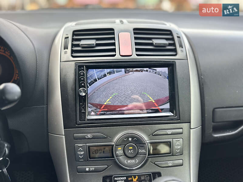 Хэтчбек Toyota Auris 2007 в Первомайске фото 15 Хэтчбек Toyota Auris 2007 в Первомайске