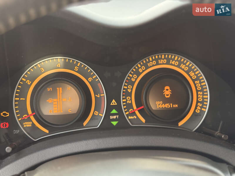 Хэтчбек Toyota Auris 2008 в Киеве