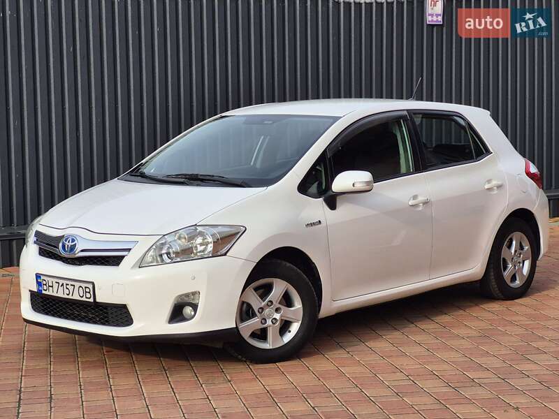 Хетчбек Toyota Auris 2011 в Одесі