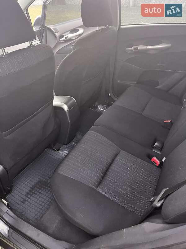 Хэтчбек Toyota Auris 2008 в Полтаве