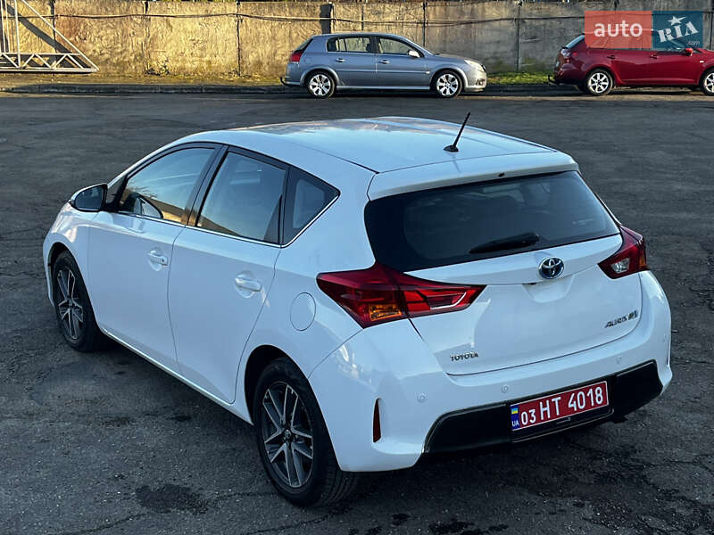 Хэтчбек Toyota Auris 2013 в Луцке фото 13 Хэтчбек Toyota Auris 2013 в Луцке