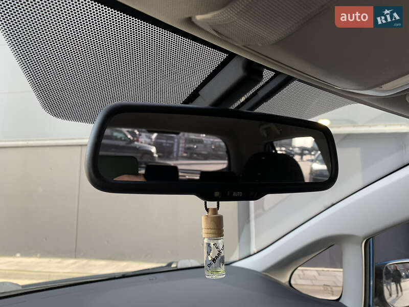 Хетчбек Toyota Auris 2010 в Києві