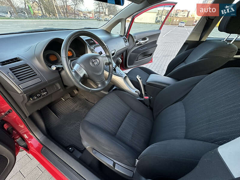 Хетчбек Toyota Auris 2008 в Одесі