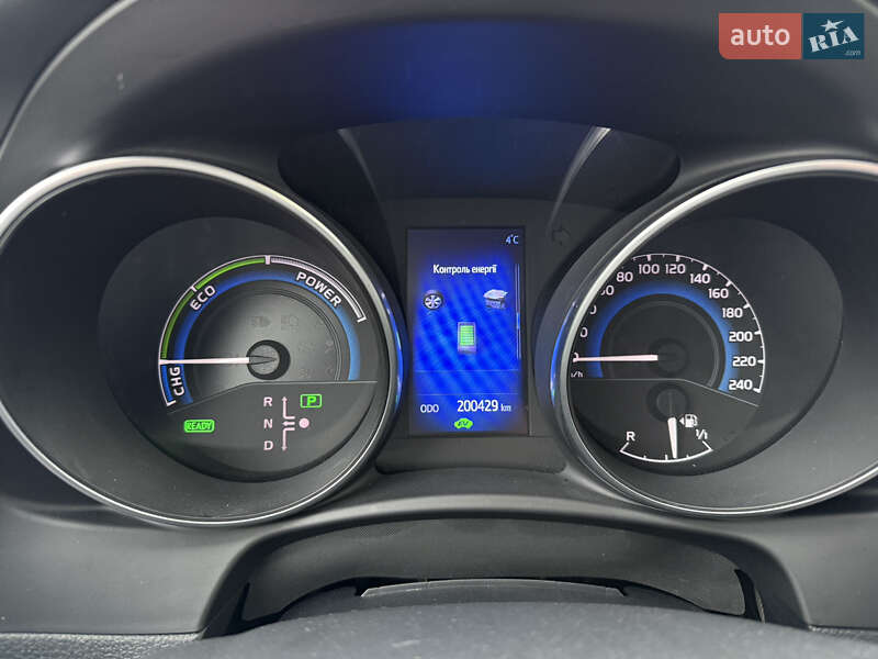 Універсал Toyota Auris 2017 в Луцьку фото 29 Універсал Toyota Auris 2017 в Луцьку