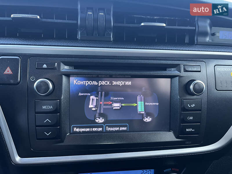 Хэтчбек Toyota Auris 2013 в Луцке