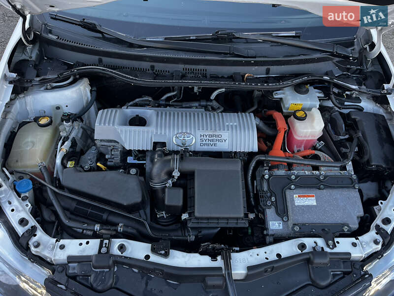 Хэтчбек Toyota Auris 2013 в Луцке