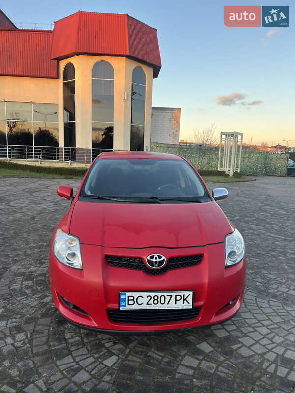 Хетчбек Toyota Auris 2008 в Львові