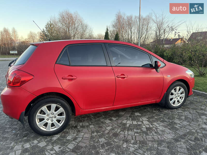 Хетчбек Toyota Auris 2008 в Львові