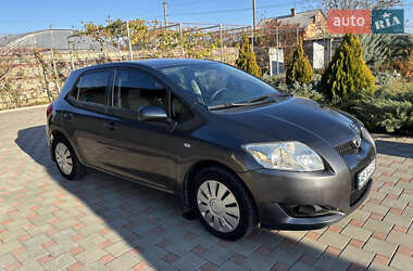 Хэтчбек Toyota Auris 2009 в Одессе