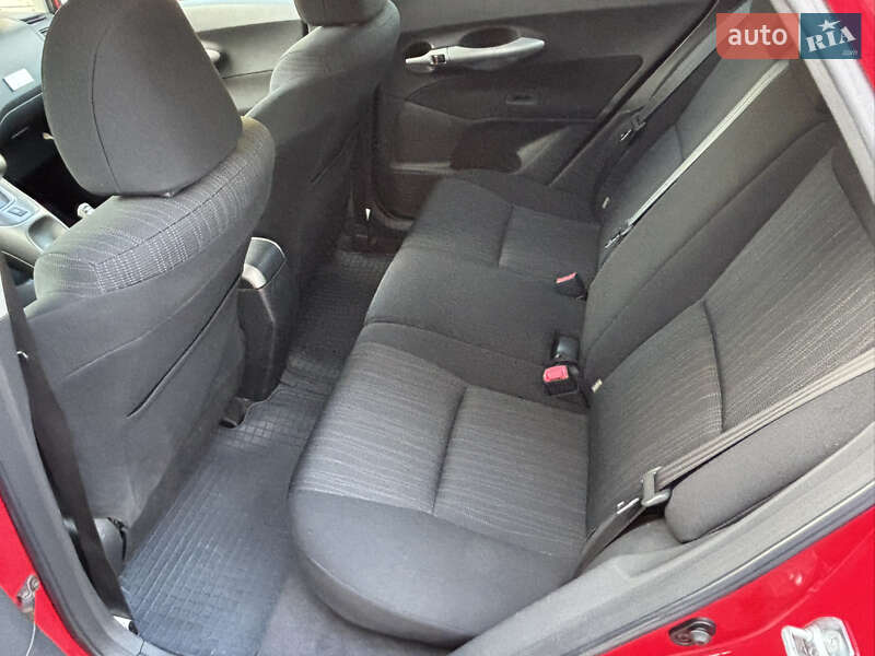 Хетчбек Toyota Auris 2008 в Дніпрі