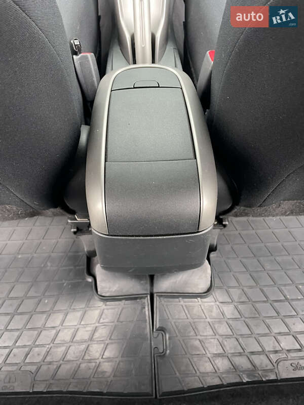 Хетчбек Toyota Auris 2008 в Києві