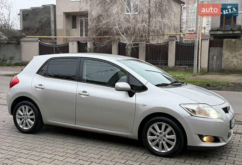 Хэтчбек Toyota Auris 2007 в Одессе