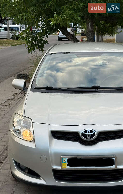 Хэтчбек Toyota Auris 2007 в Одессе