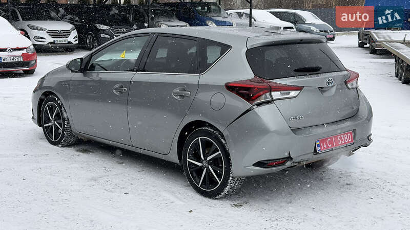 Хэтчбек Toyota Auris 2018 в Калуше фото 5 Хэтчбек Toyota Auris 2018 в Калуше