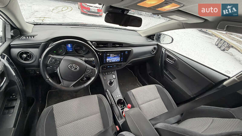 Хэтчбек Toyota Auris 2018 в Калуше фото 9 Хэтчбек Toyota Auris 2018 в Калуше