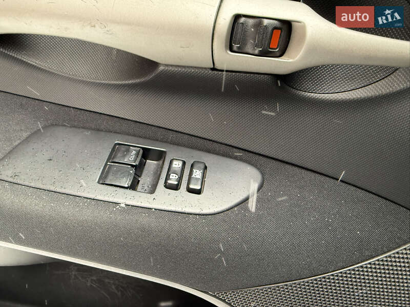 Хэтчбек Toyota Auris 2007 в Львове