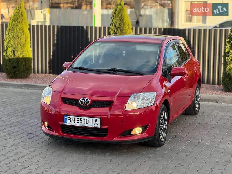 Хэтчбек Toyota Auris 2007 в Одессе