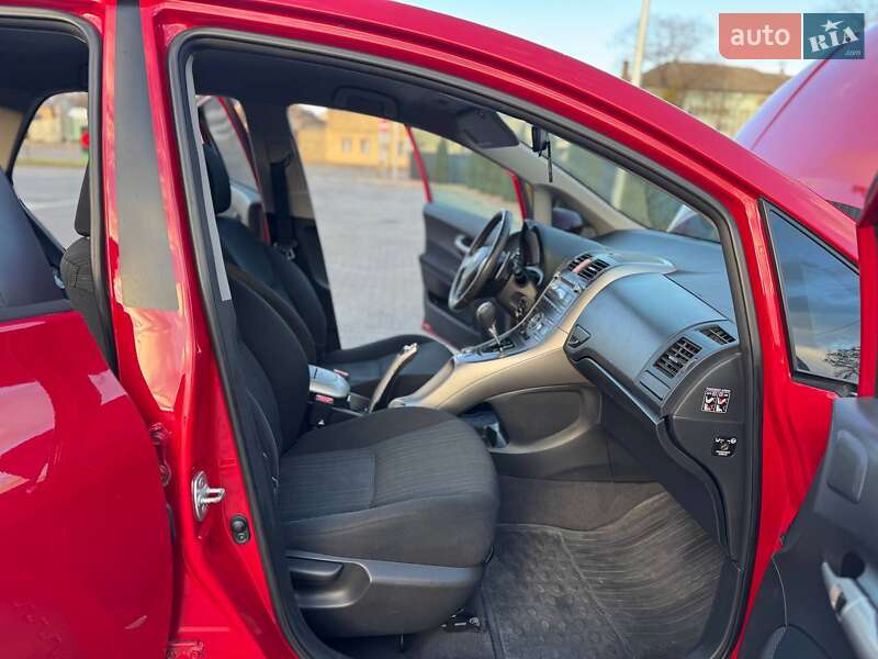 Хэтчбек Toyota Auris 2007 в Одессе