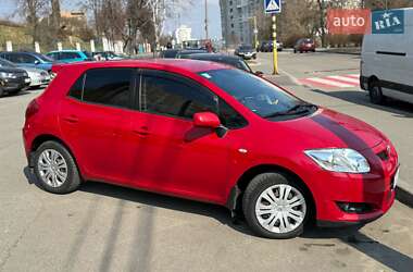 Хетчбек Toyota Auris 2008 в Києві