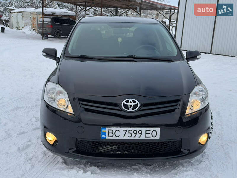 Toyota Auris 2012 Toyota Auris 2012