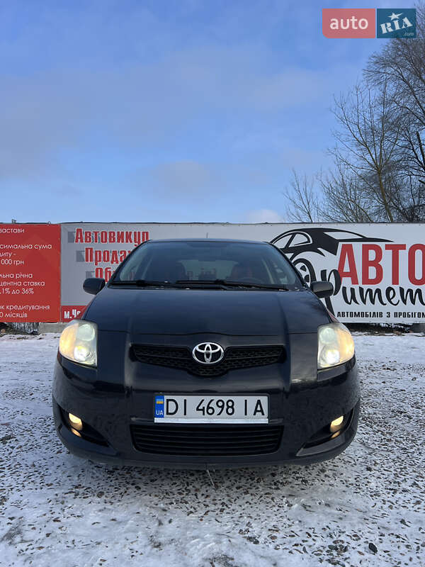 Хэтчбек Toyota Auris 2008 в Черкассах