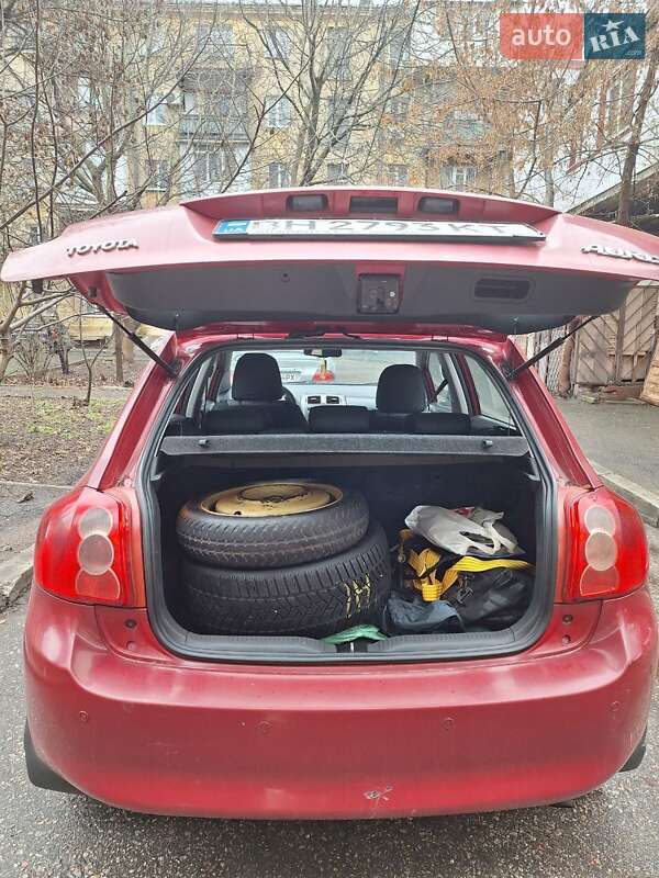 Хэтчбек Toyota Auris 2007 в Одессе