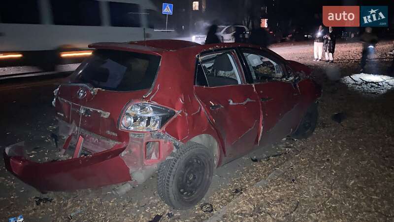 Хетчбек Toyota Auris 2011 в Києві