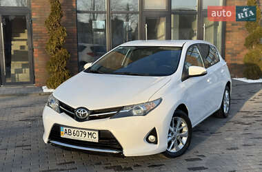 Хэтчбек Toyota Auris 2013 в Виннице