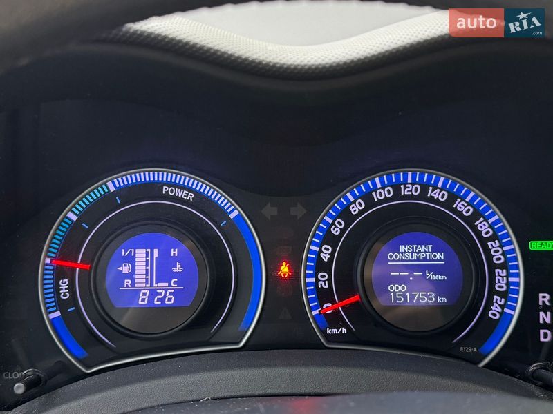 Хэтчбек Toyota Auris 2012 в Киеве