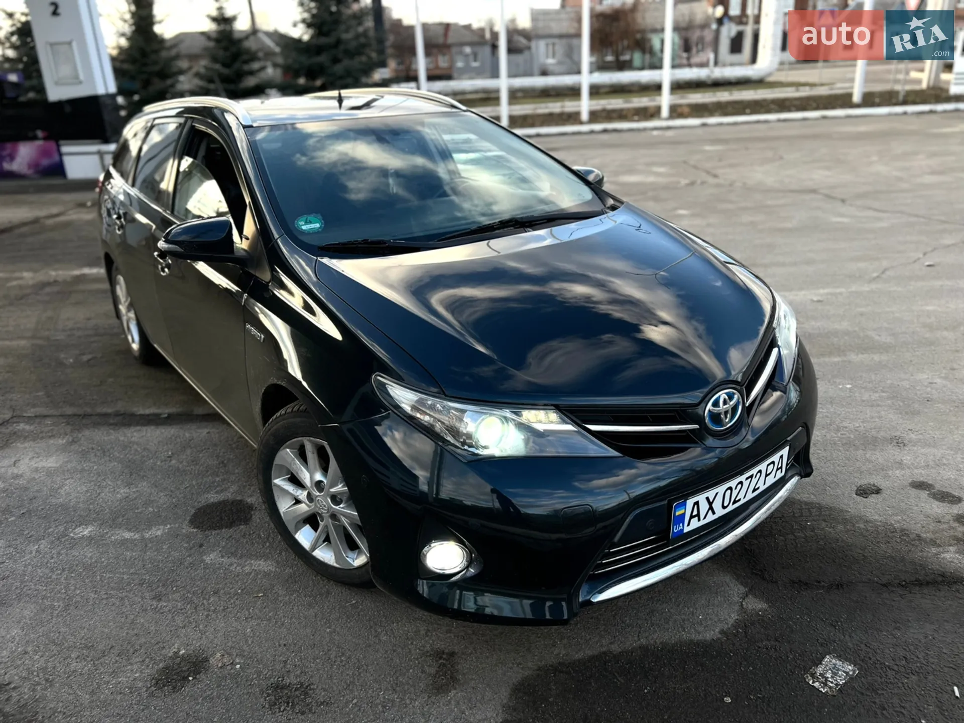 2013 Toyota Auris - фото 1