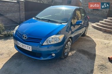 Хетчбек Toyota Auris 2010 в Львові