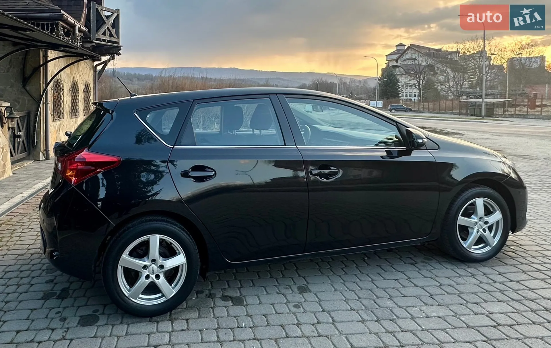 2014 Toyota Auris - мініатюра 10