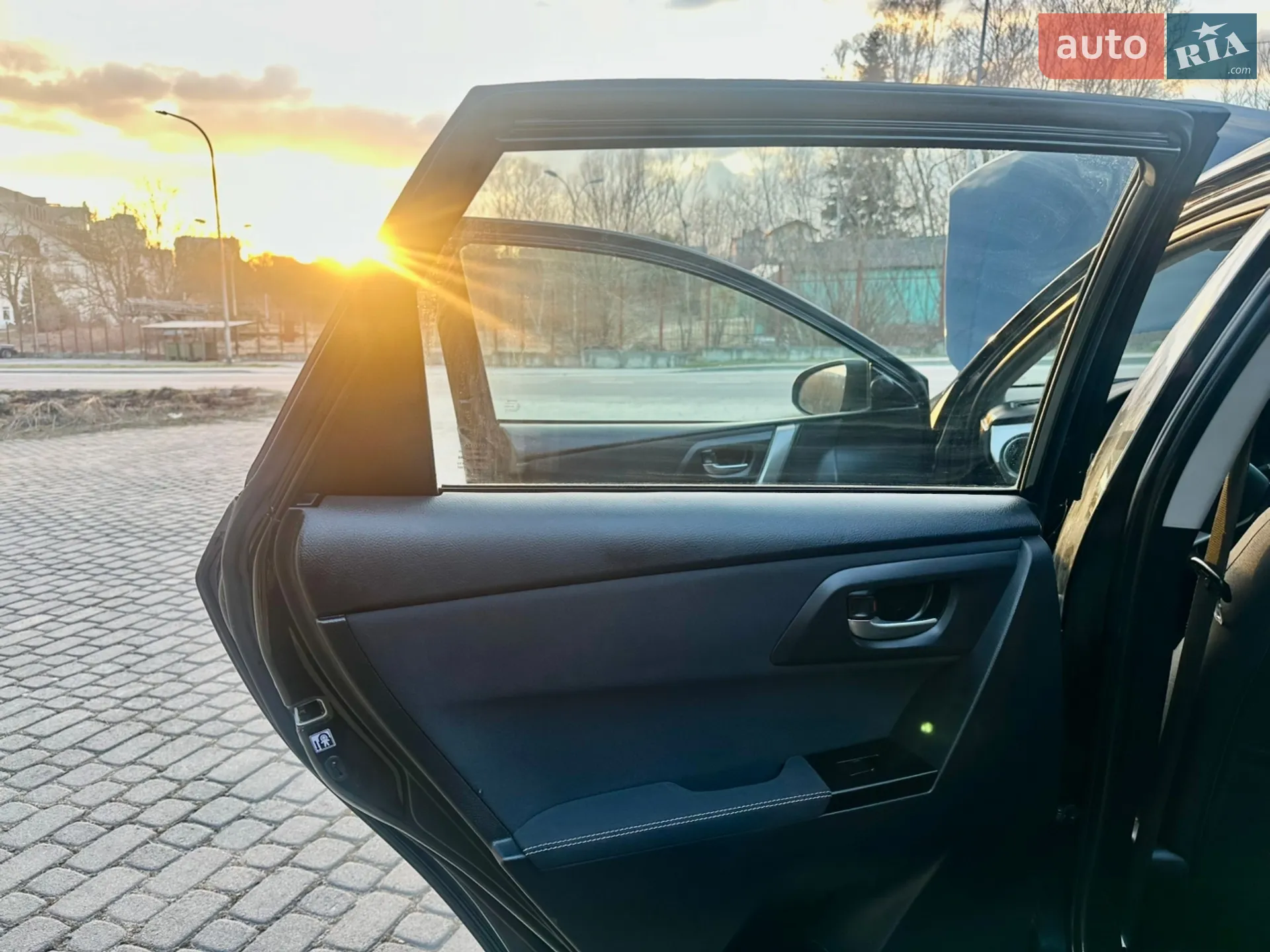 2014 Toyota Auris - мініатюра 23